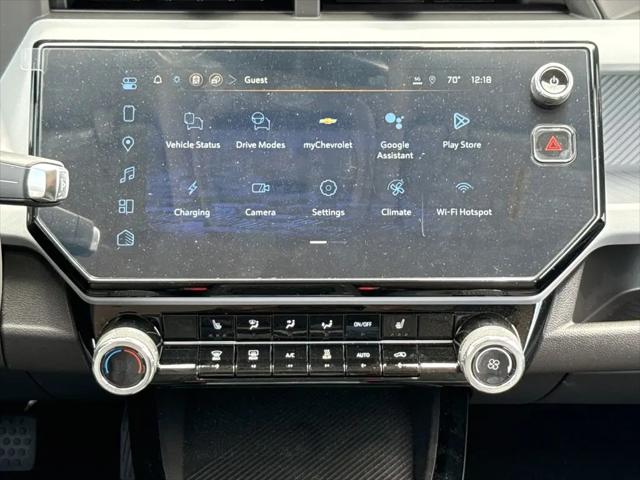 2027 Chevrolet Bolt LT FWD