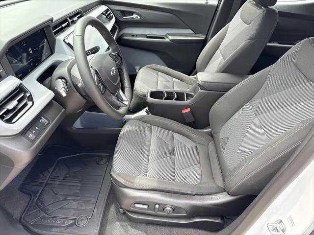 2027 Chevrolet Bolt LT FWD