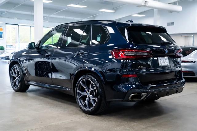 2022 BMW X5 M50i
