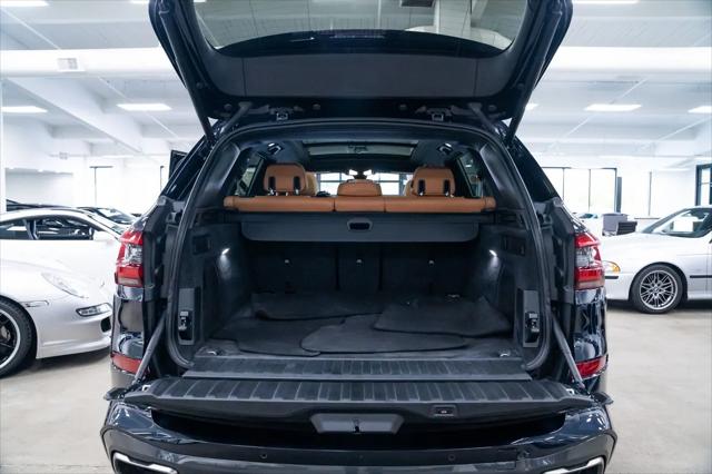 2022 BMW X5 M50i
