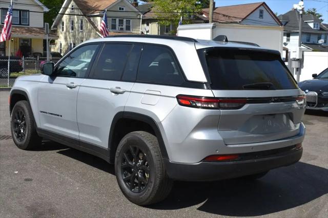 2025 Jeep Grand Cherokee Altitude 4x4