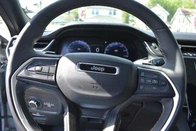 2025 Jeep Grand Cherokee Altitude 4x4