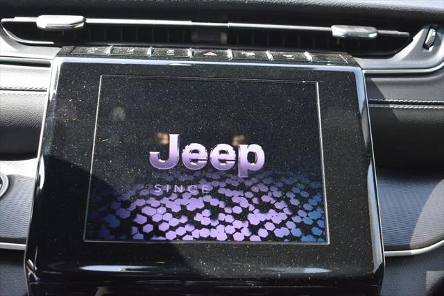2025 Jeep Grand Cherokee Altitude 4x4
