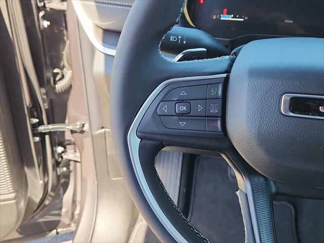 2026 Jeep Grand Cherokee L Laredo 4x4