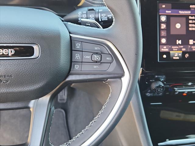 2026 Jeep Grand Cherokee L Laredo 4x4