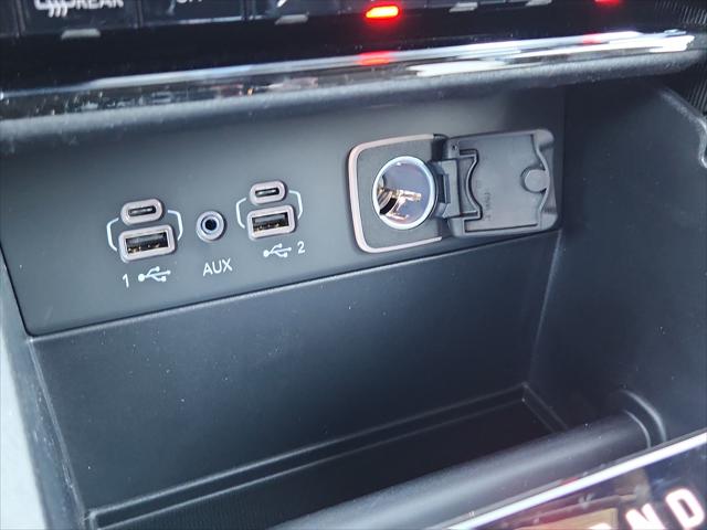 2026 Jeep Grand Cherokee L Laredo 4x4