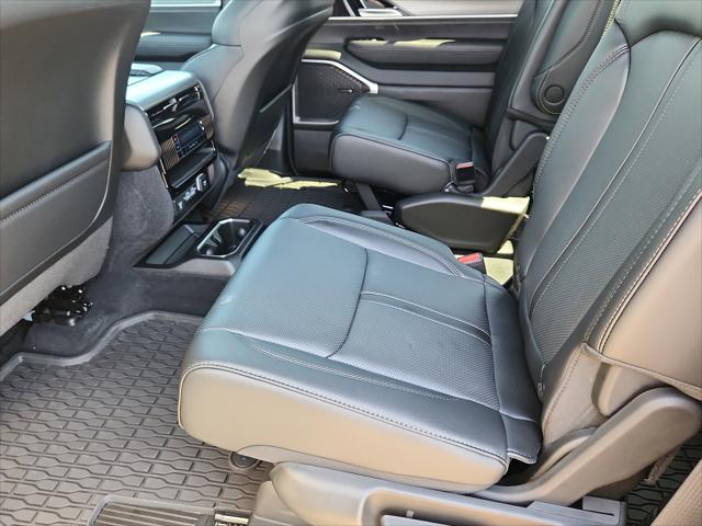 2026 Jeep Grand Wagoneer Upland