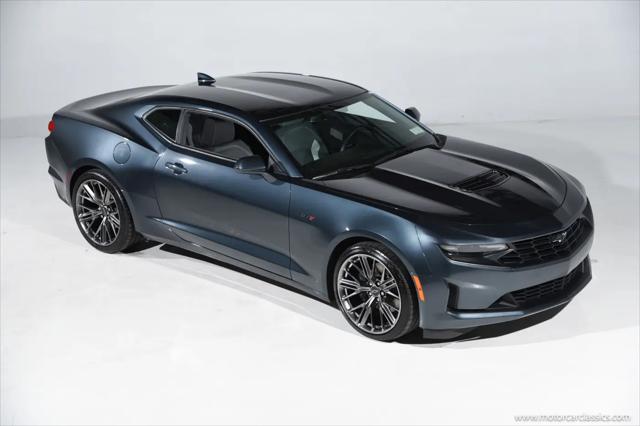 2021 Chevrolet Camaro RWD Coupe LT1