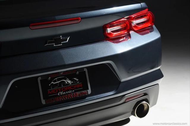 2021 Chevrolet Camaro RWD Coupe LT1