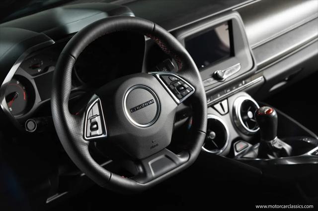 2021 Chevrolet Camaro RWD Coupe LT1