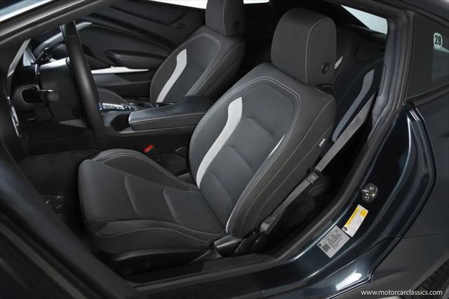 2021 Chevrolet Camaro RWD Coupe LT1