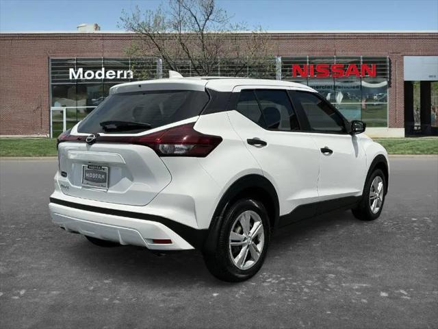 2024 Nissan Kicks S Xtronic CVT