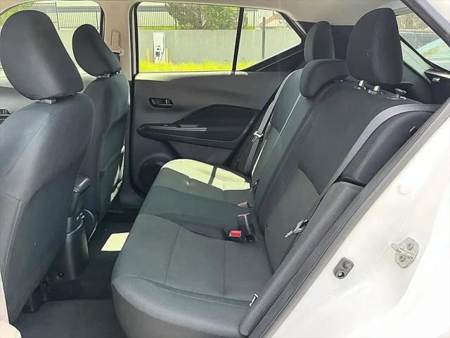 2024 Nissan Kicks S Xtronic CVT