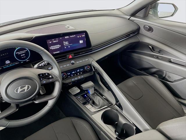 2026 Hyundai Elantra Hybrid SEL Sport