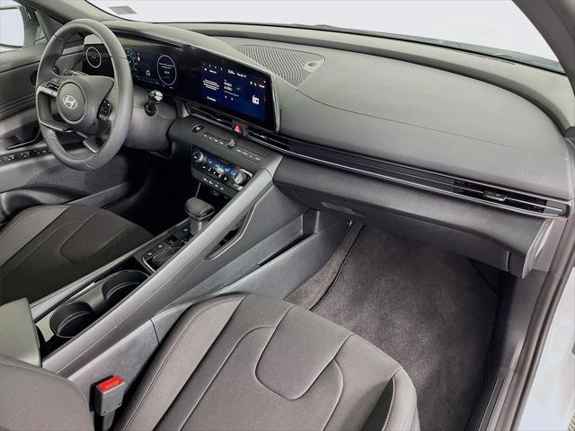 2026 Hyundai Elantra Hybrid SEL Sport