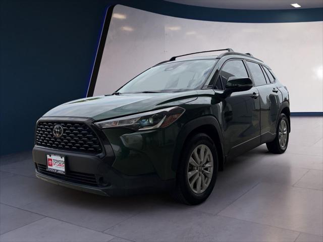 2023 Toyota Corolla Cross LE AWD's photo
