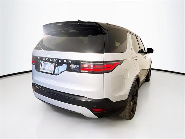 2023 Land Rover Discovery P360 Metropolitan Edition