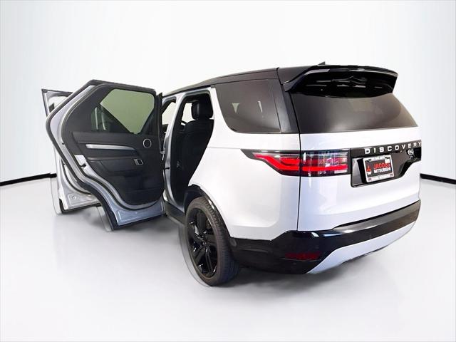2023 Land Rover Discovery P360 Metropolitan Edition