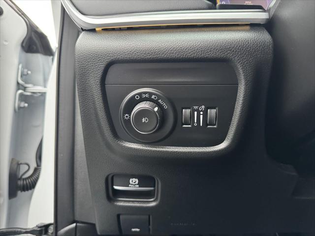 2025 Jeep Grand Cherokee L Limited 4x4