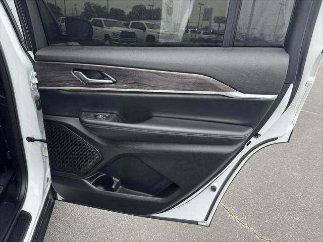 2025 Jeep Grand Cherokee L Limited 4x4