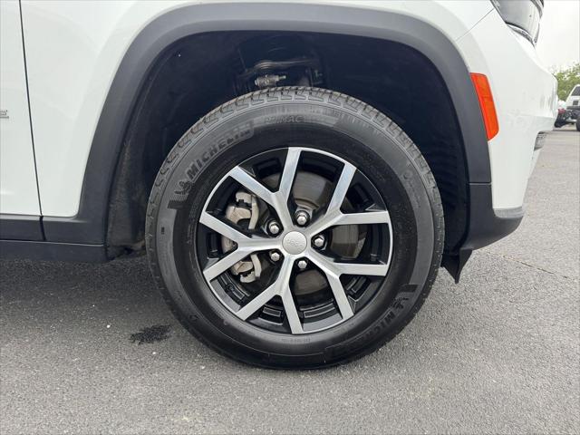 2025 Jeep Grand Cherokee L Limited 4x4