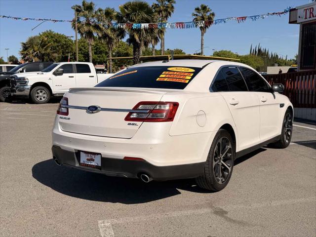 2016 Ford Taurus SEL