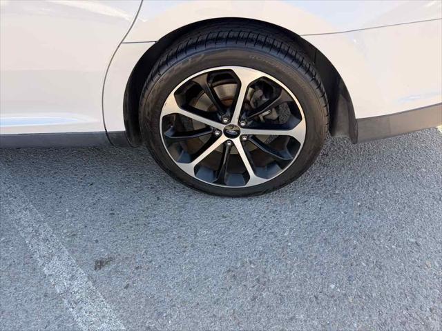 2016 Ford Taurus SEL