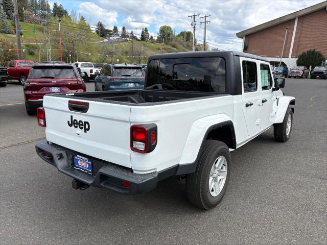 2022 Jeep Gladiator Sport S