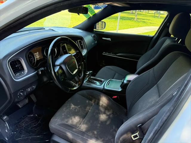 2019 Dodge Charger SXT RWD