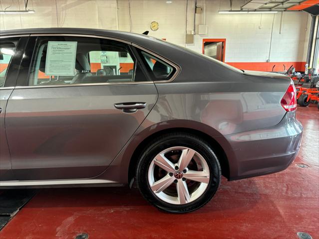 2013 Volkswagen Passat 2.5L SE