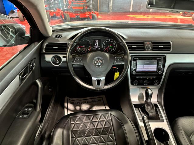 2013 Volkswagen Passat 2.5L SE