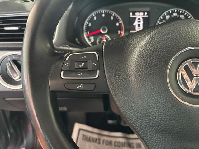 2013 Volkswagen Passat 2.5L SE