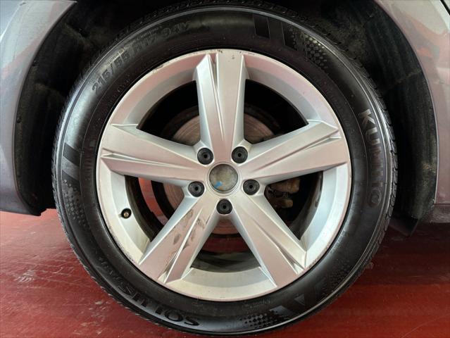 2013 Volkswagen Passat 2.5L SE
