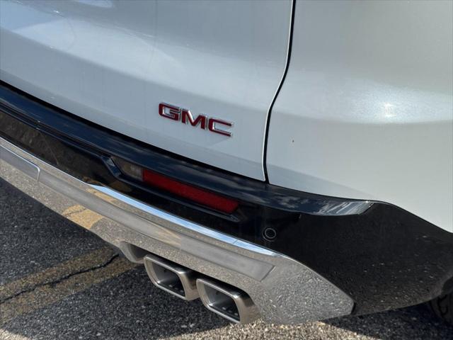 2026 GMC Acadia Denali AWD