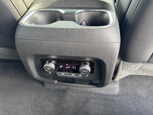 2026 GMC Acadia Denali AWD