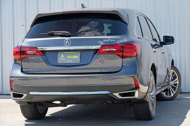 2017 Acura MDX w/Technology Package