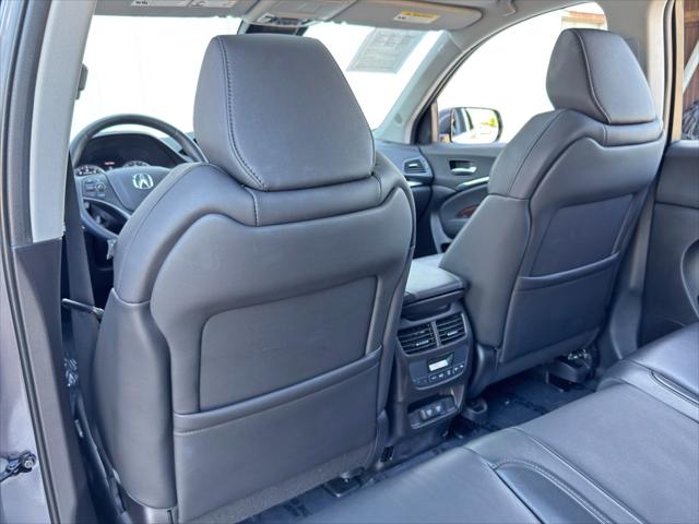 2017 Acura MDX w/Technology Package