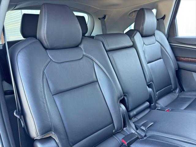 2017 Acura MDX w/Technology Package