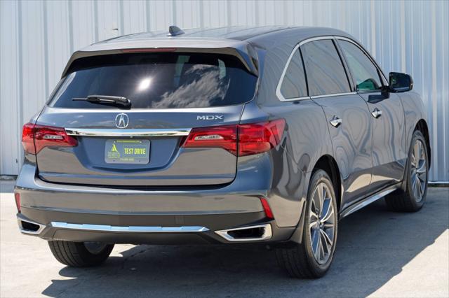 2017 Acura MDX w/Technology Package