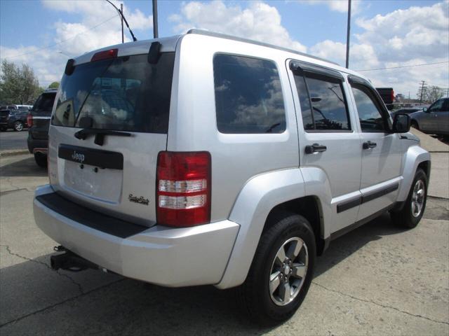 2011 Jeep Liberty Sport