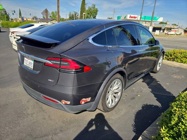 2017 Tesla Model X 90D