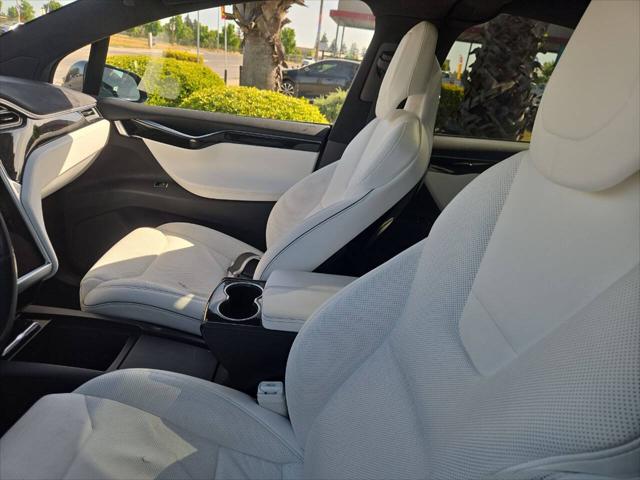 2017 Tesla Model X 90D