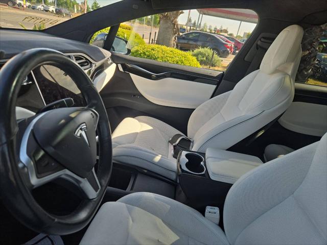 2017 Tesla Model X 90D