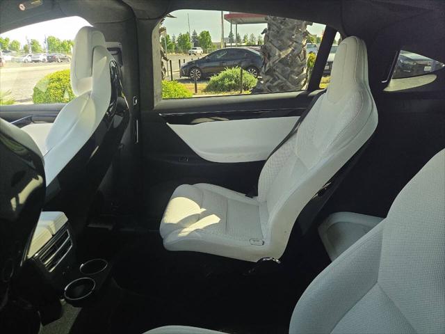2017 Tesla Model X 90D