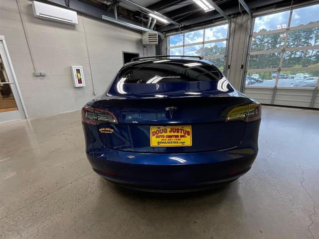 2021 Tesla Model 3 Standard Range Plus Rear-Wheel Drive
