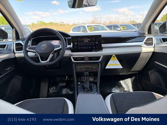 2026 Volkswagen Taos SE