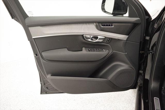 2026 Volvo XC90 Plug-In Hybrid Ultra, T8 AWD, Electric/Gasoline, Bright, 7 Seats