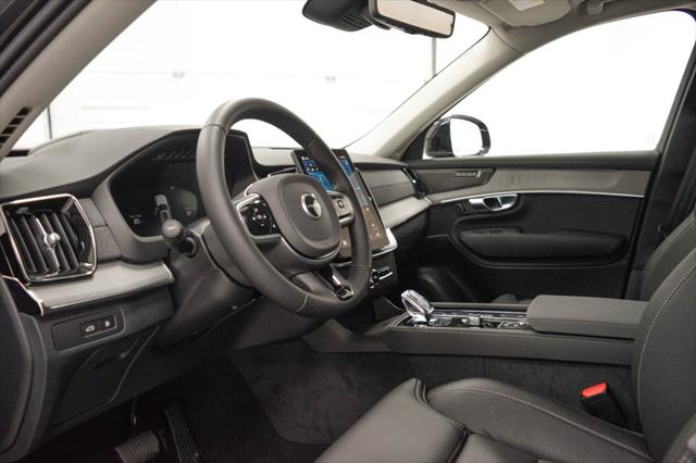 2026 Volvo XC90 Plug-In Hybrid Ultra, T8 AWD, Electric/Gasoline, Bright, 7 Seats