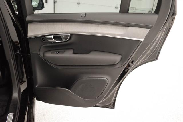 2026 Volvo XC90 Plug-In Hybrid Ultra, T8 AWD, Electric/Gasoline, Bright, 7 Seats
