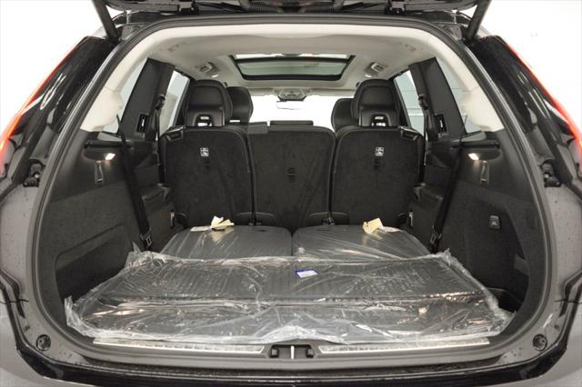 2026 Volvo XC90 Plug-In Hybrid Ultra, T8 AWD, Electric/Gasoline, Bright, 7 Seats